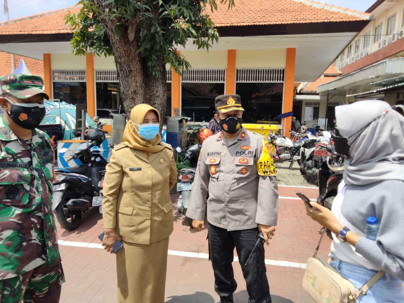 Tiga Pilar Kecamatan Tambaksari Surabaya