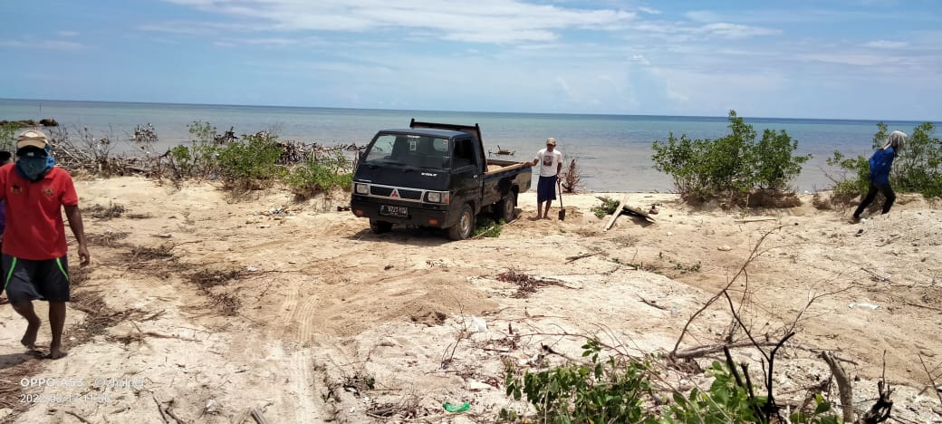 Penambangan Pasir Ilegal di Sumenep