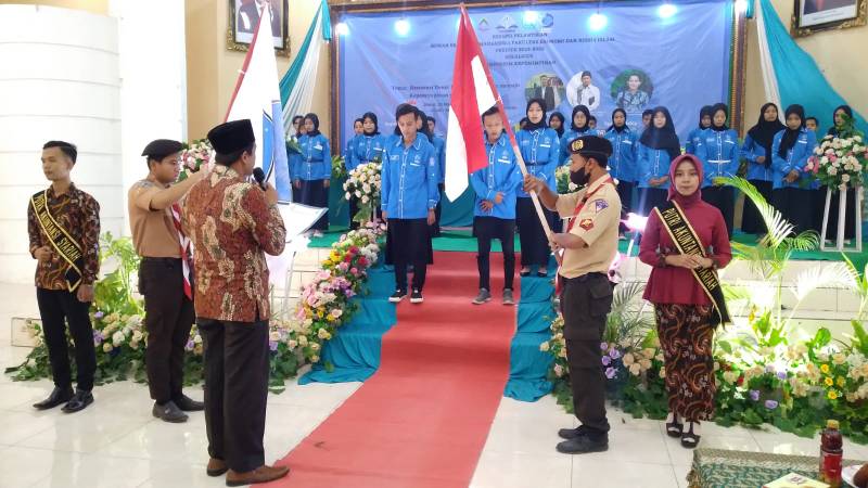 Pelantikan Pengurus Dem Febi IAIN Madura