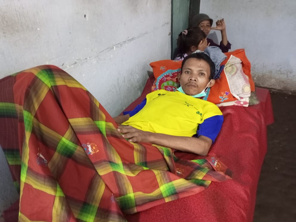 Nurlasiadi (35) warga Dusun Rowo Tengu, Desa Sidomulyo, Kecamatan Semboro