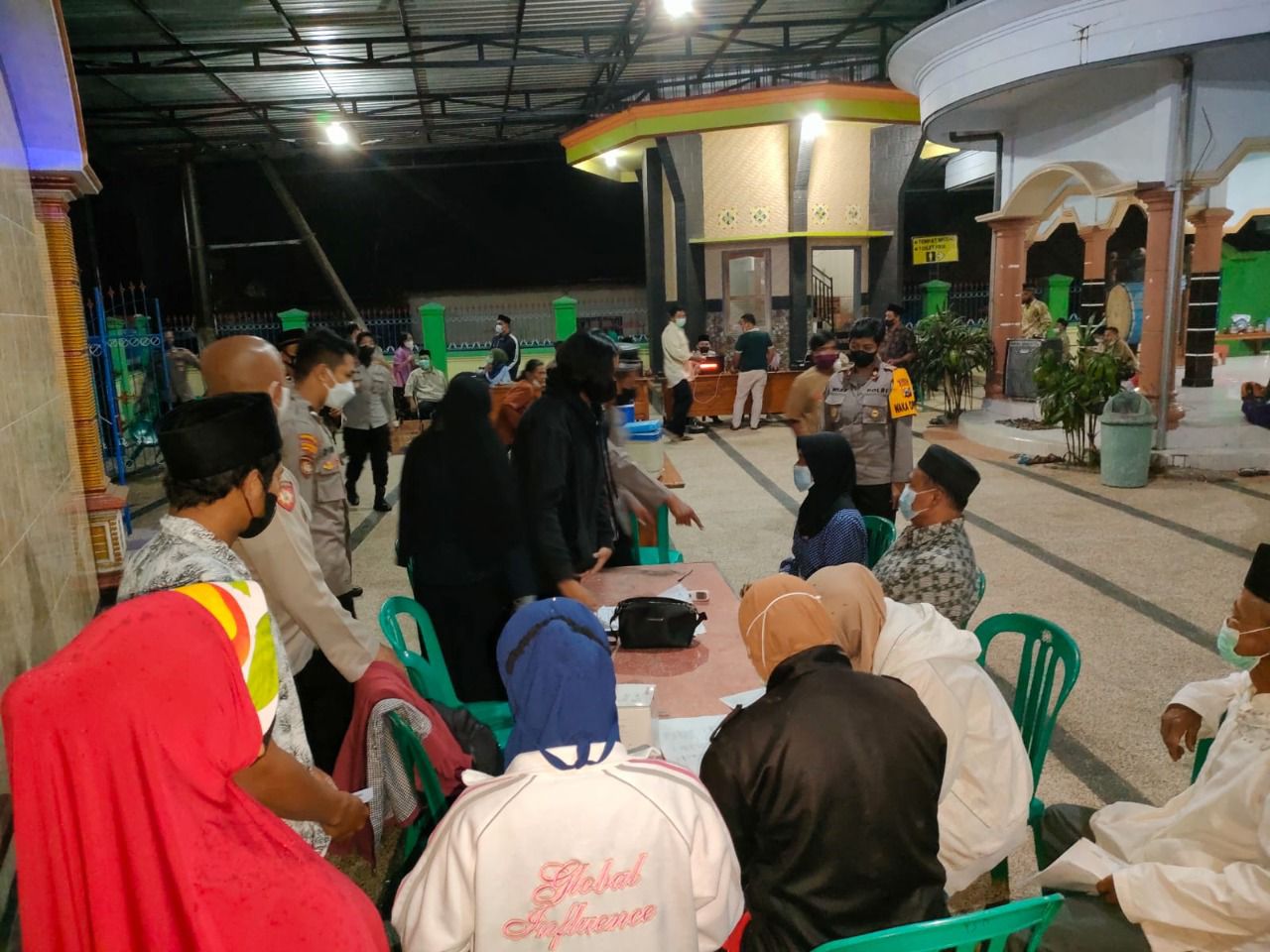 Masyarakat dapatkan layanan vaksin di bulan ramadhan