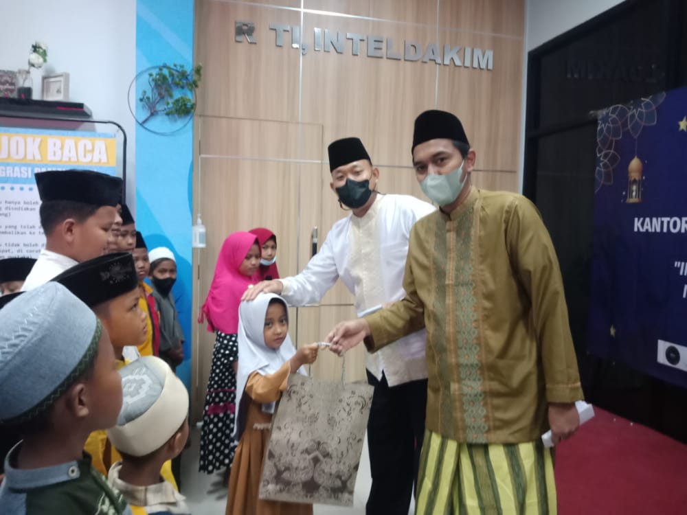 Bukber dan Santuni Yatim, Imigrasi Kelas III Non TPI Pamekasan 