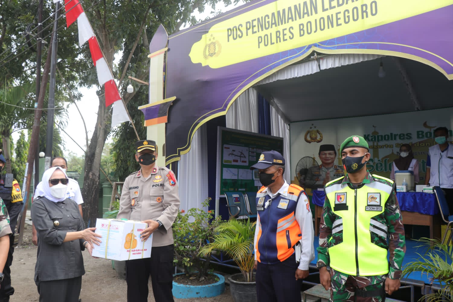 Menjelang hari raya Forkopimda mengecek pos pengamanan