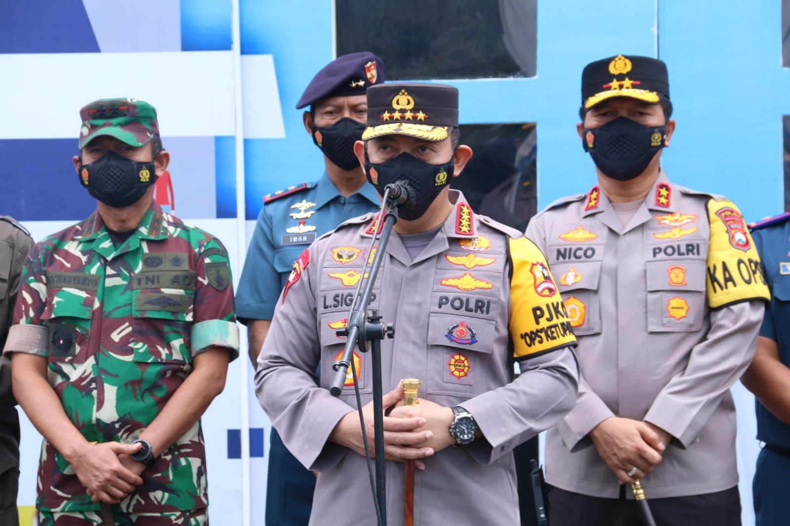 Kapolri bersama rombongan melakukan lanjutkan kunjungan kerja di Jatim