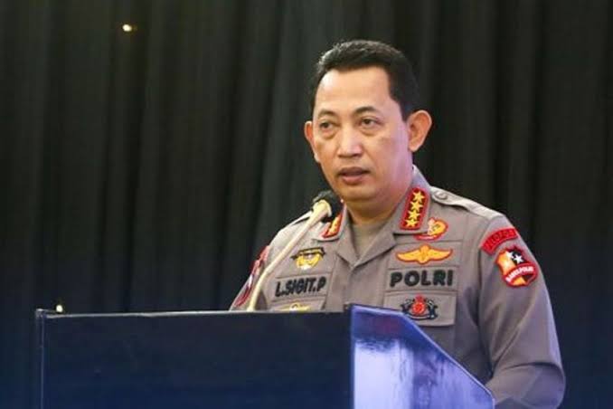 Kapolres memantau arus mudik di Tol Jakarta Merak