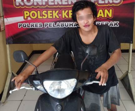 Maling motor di Polsek Kenjeran Surabaya