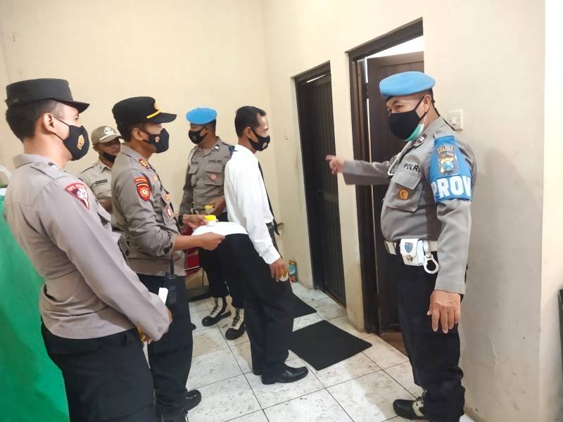 Tes Urine dadakan anggota Polres Magetan