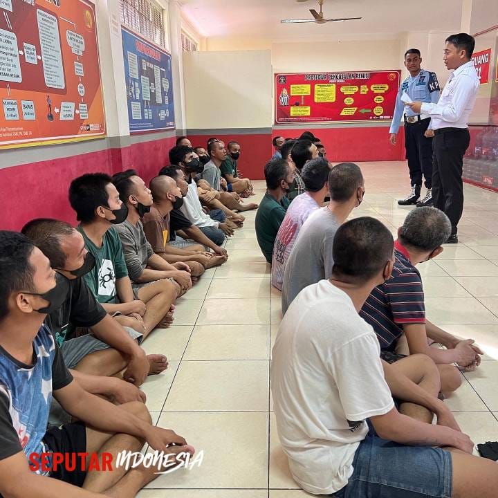 Puluhan napi yang di Pindak ke Pamekasan