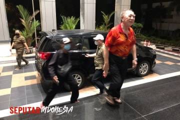 Terpidana yang diamankan Tim Tabur Kejari.