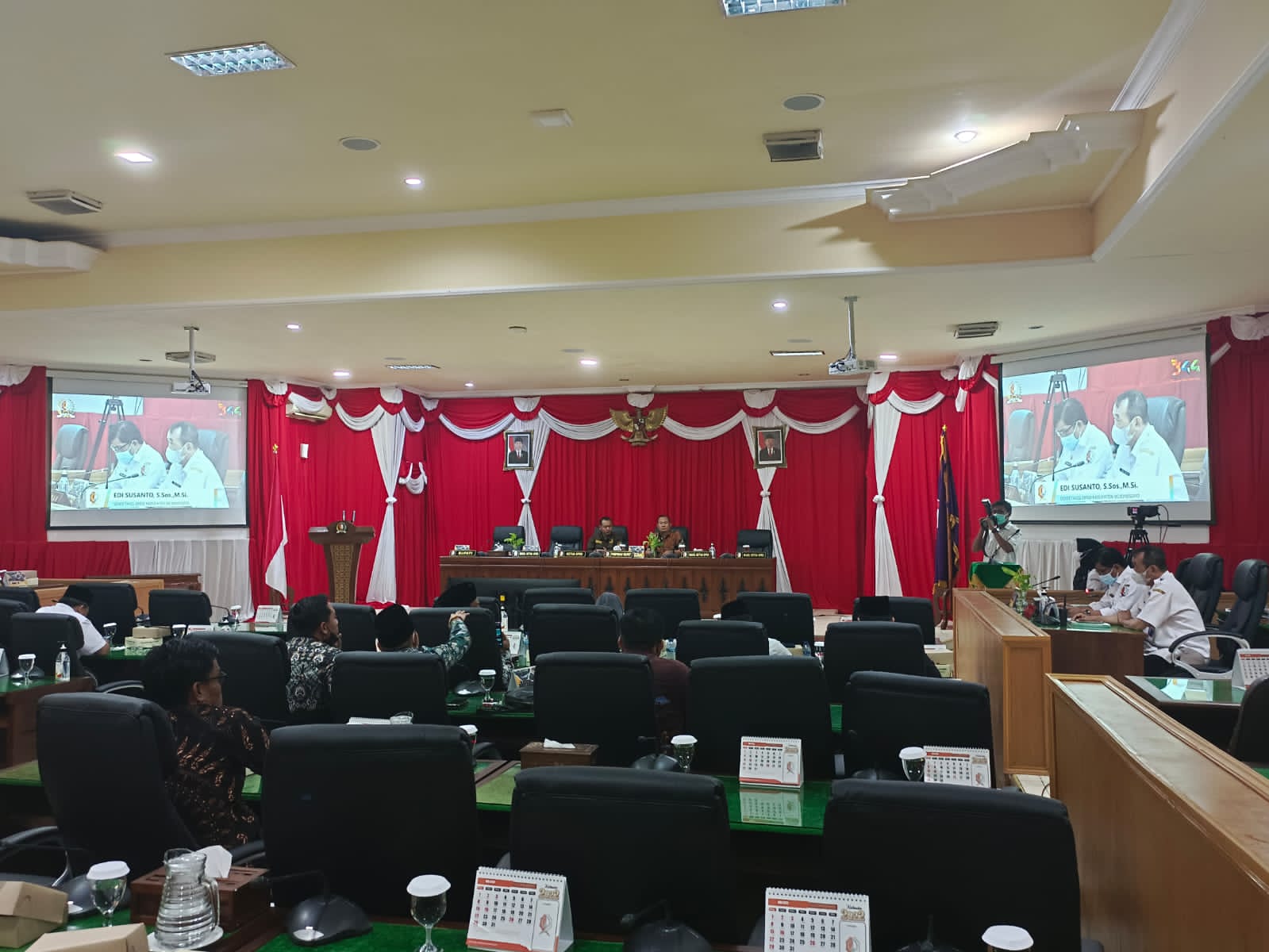 Rapat paripurna DPRD Bojonegoro 