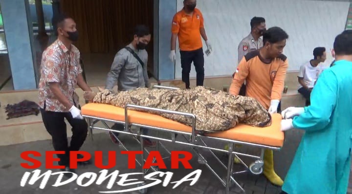 Jenazah peziarah dari Surabaya