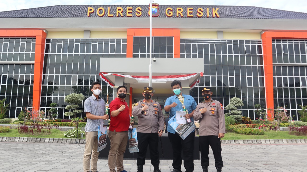 Polres Gresik Gelar Fotografi