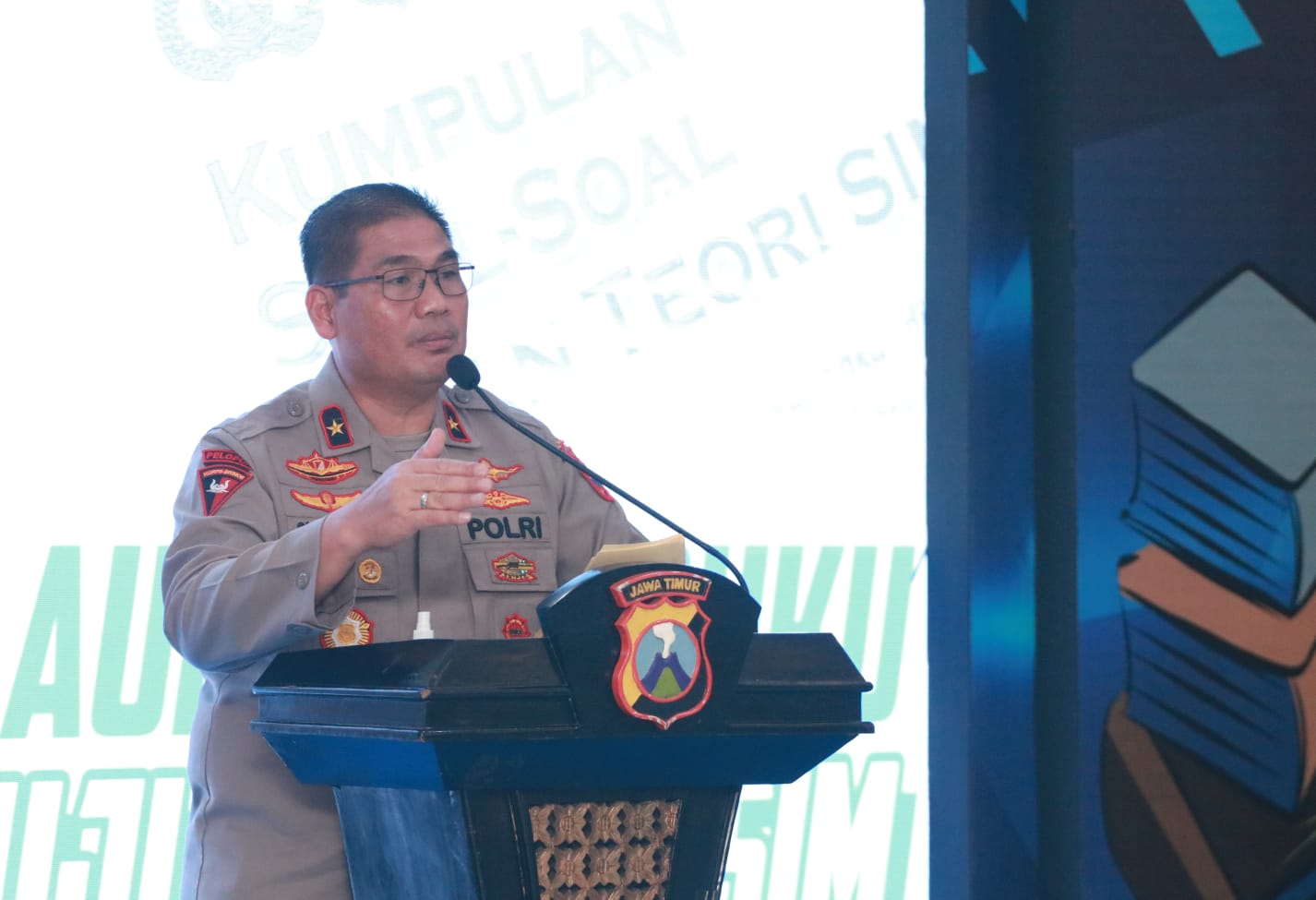 Waka Polda Jatim Brigjen Pol Slamet Hadi Supraptoyo