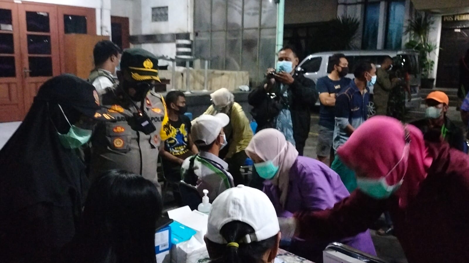 Razia masker dan Swab Hunter yang saat ini mulai kembali dilakukan Polisi