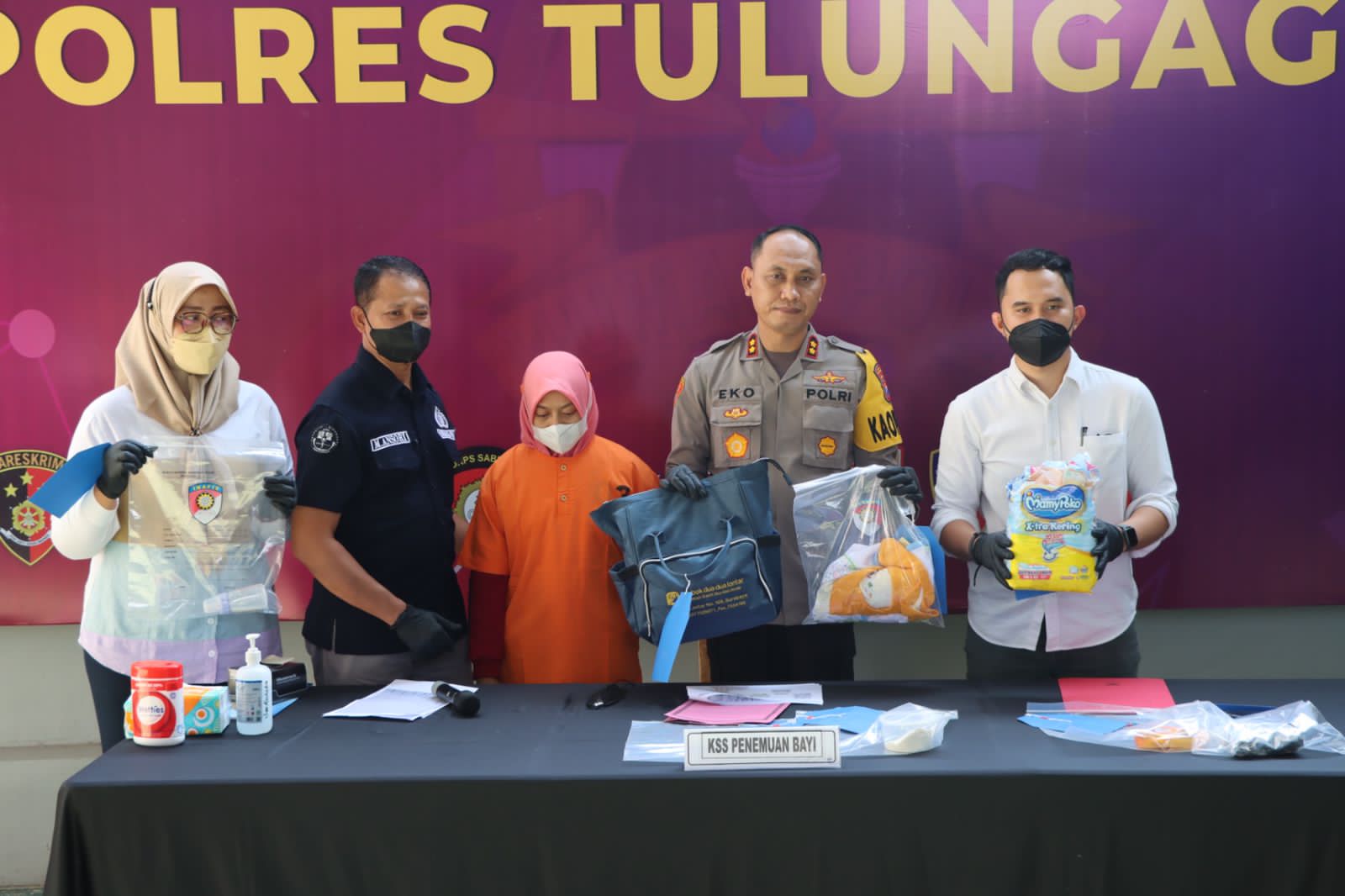 Polisi pamerkan barang bukti dan pelaku
