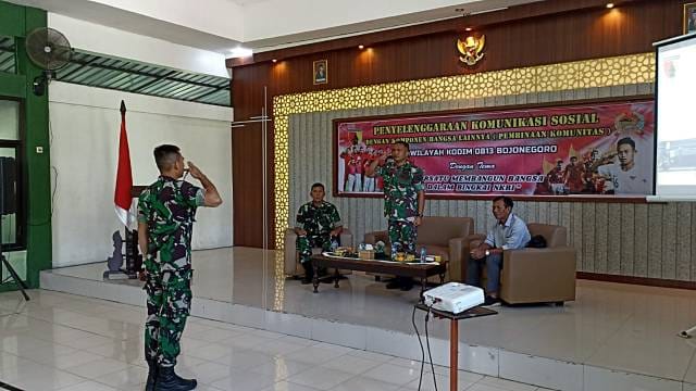 Kodim Bojonegoro Konsos dengan fans club Sepak Bola