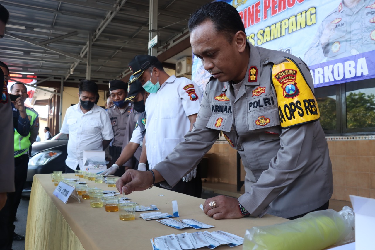 Tes urine dadakan Polres Sampang