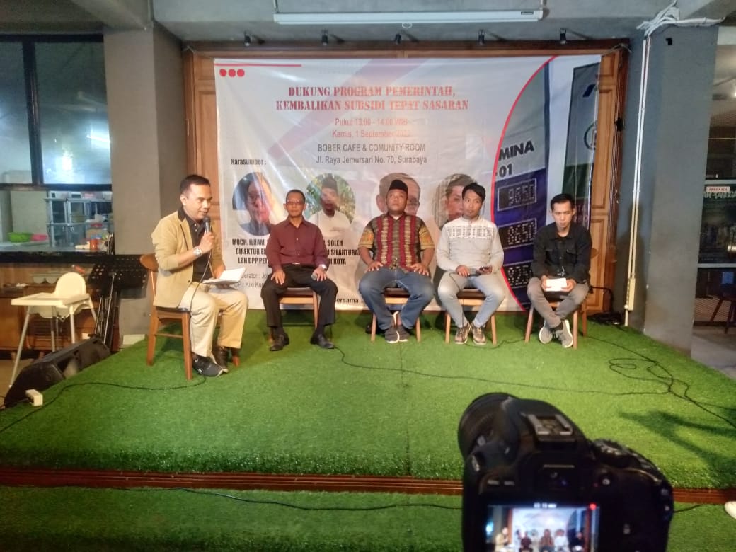 Diskusi dengan tema "Dukung Program Pemerintah, Kembalikan Subsidi BBM Tepat Sasaran