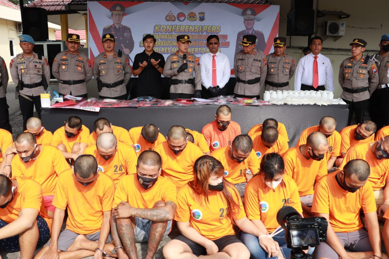 Puluhan tersangka narkoba di Mojokerto 