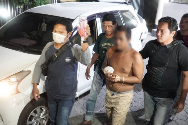 Pelaku pelempar Bondet saat diamankan Polisi 