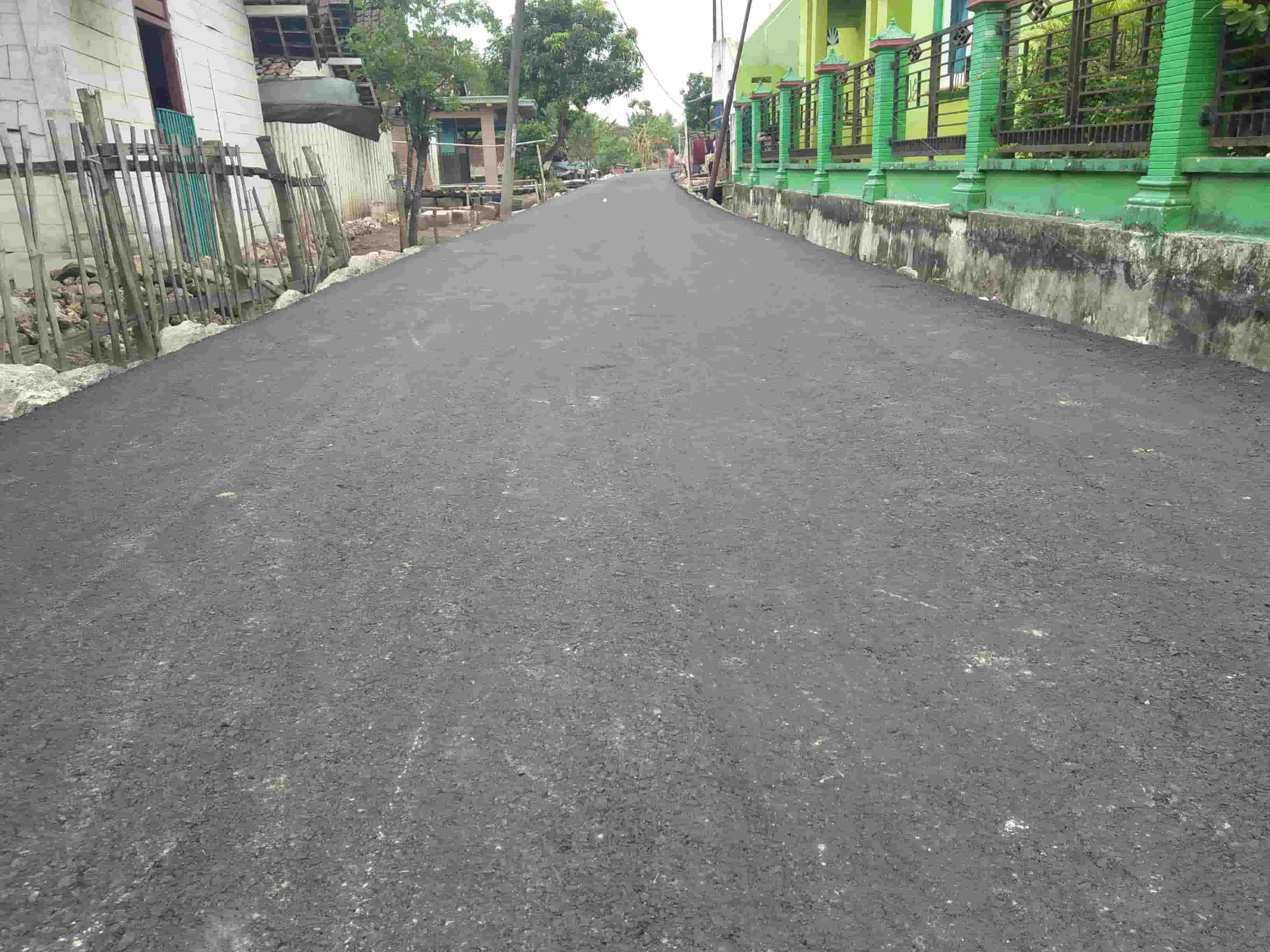 Program pembangunan jalan Desa yang dilaksanakan di Bojonegoro berkelanjutan