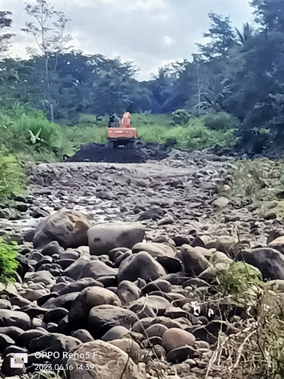 Tambang Diduga Ilegal Beroperasi di Bontorita