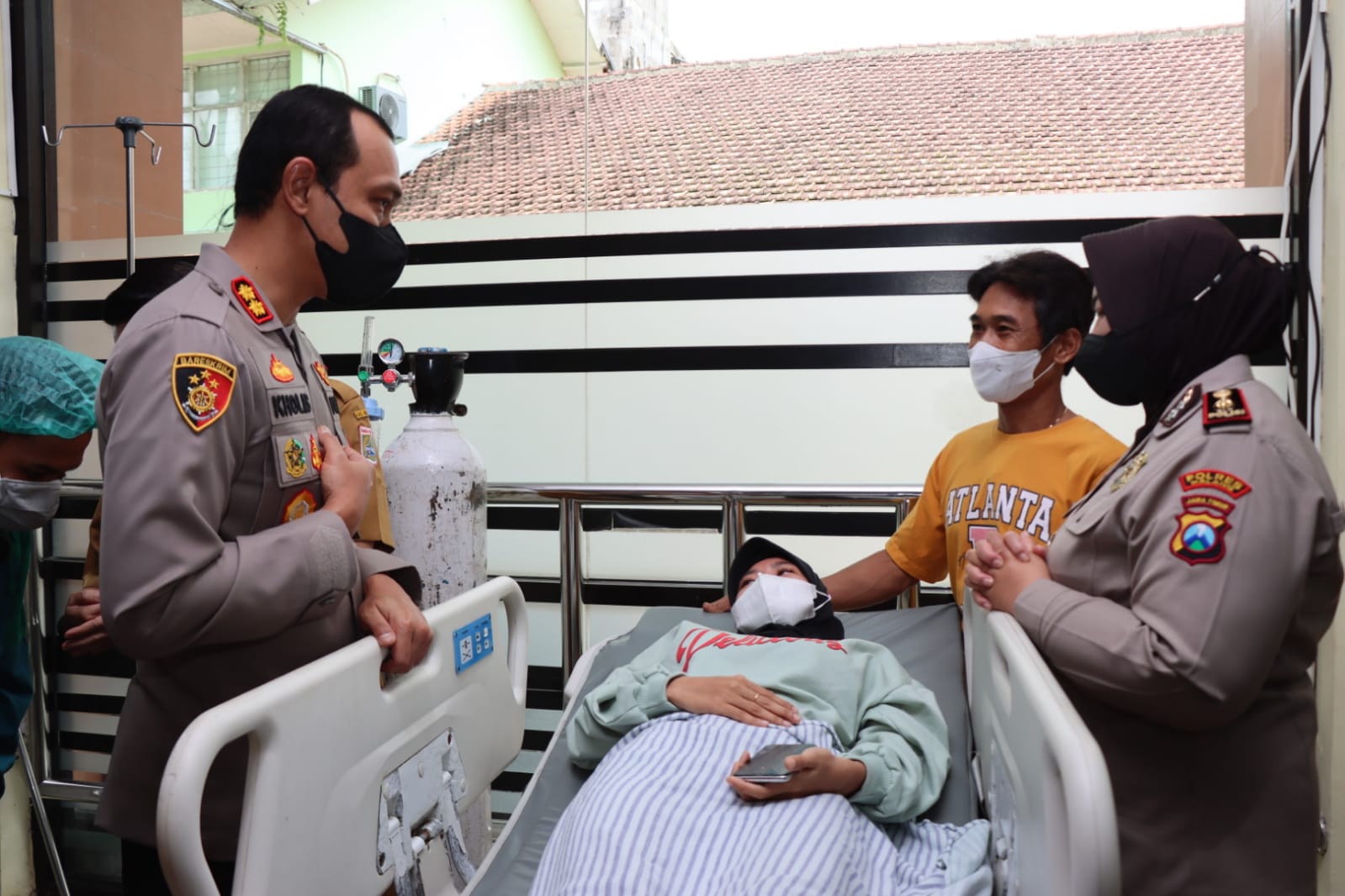 Kapolres Malang Kunjungi Korban Tragedi Kanjuruhan 