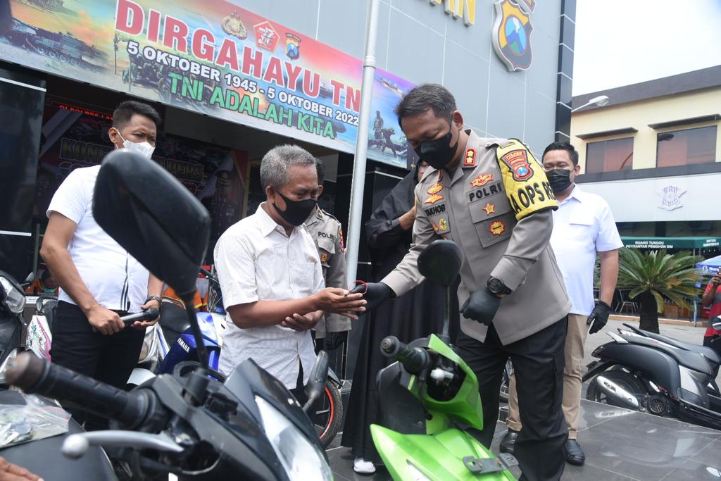 Kapolres Lamongan pamerkan pelaku kejahatan curat, curas