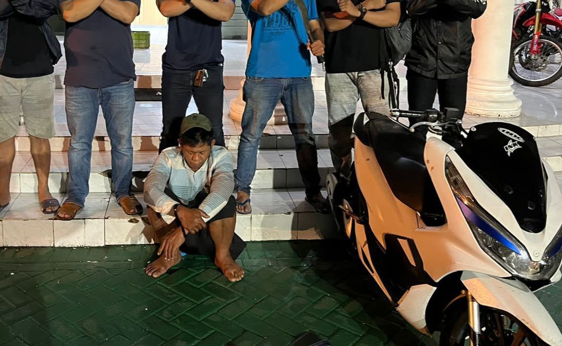 Diduga pelaku Pencuri kabel yang viral