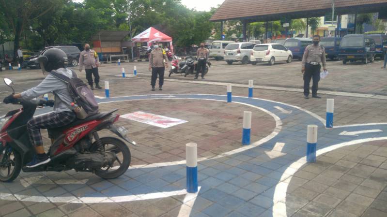 Uji praktek SIM
