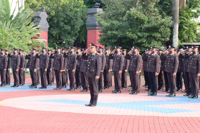 Upacara peringatan Hari Sumpah Pemuda ke-94 tahun 2022 Polres Pamekasan 
