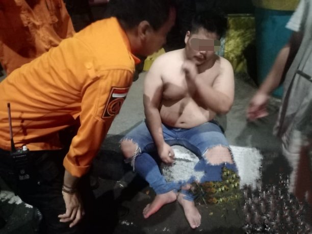 Pria yang diduga akan bunuh diri karena cinta