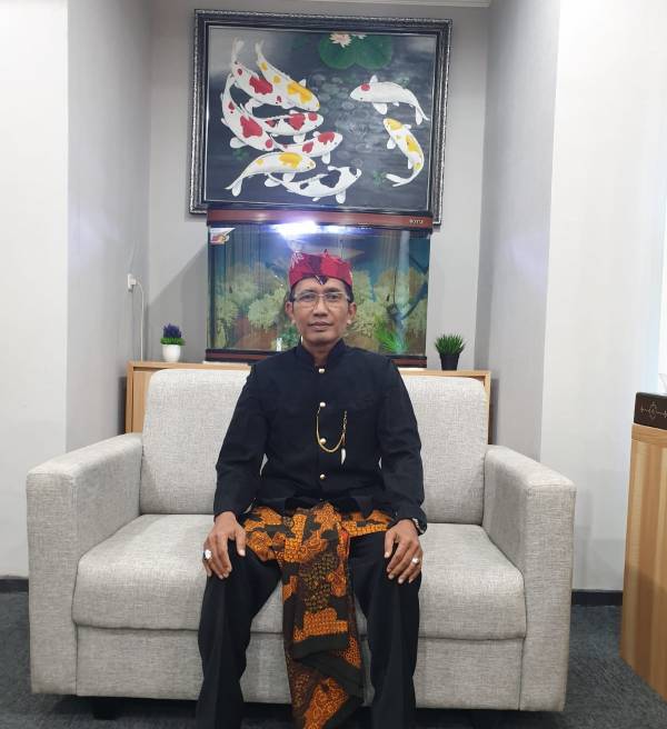 Pimpinan Cabang Bank BRI Pamekasan, Darwis Muhammad 
