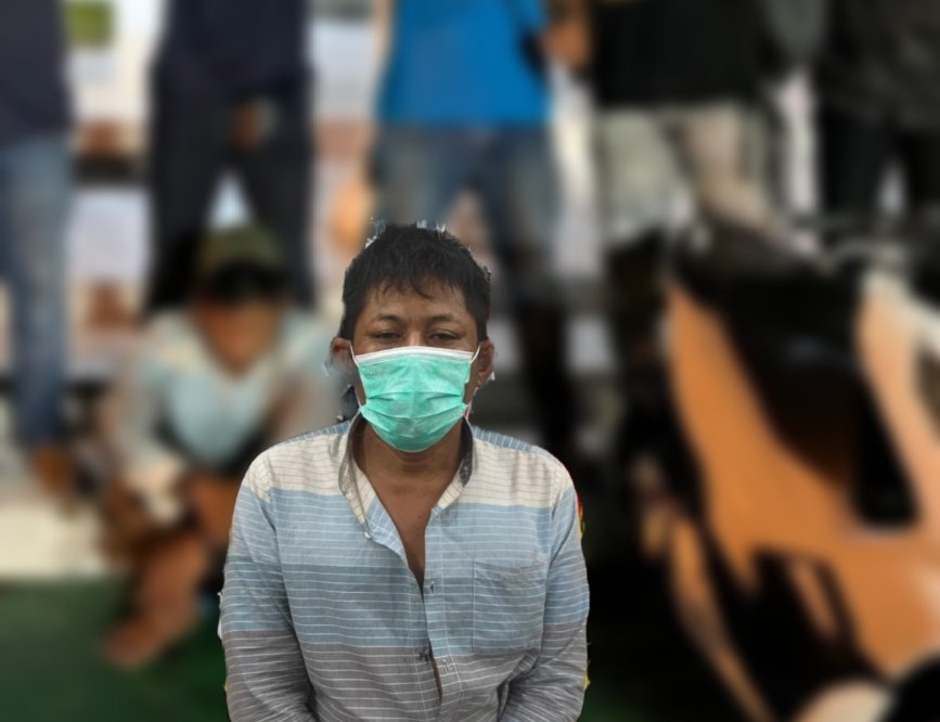 Pencuri Kabel yang viral di media sosial