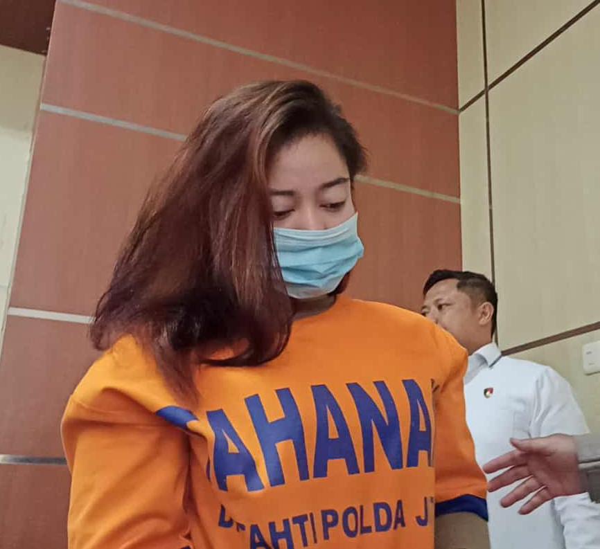 Mami Jalankan Prostitusi Online, Dibekuk Polda Jatim