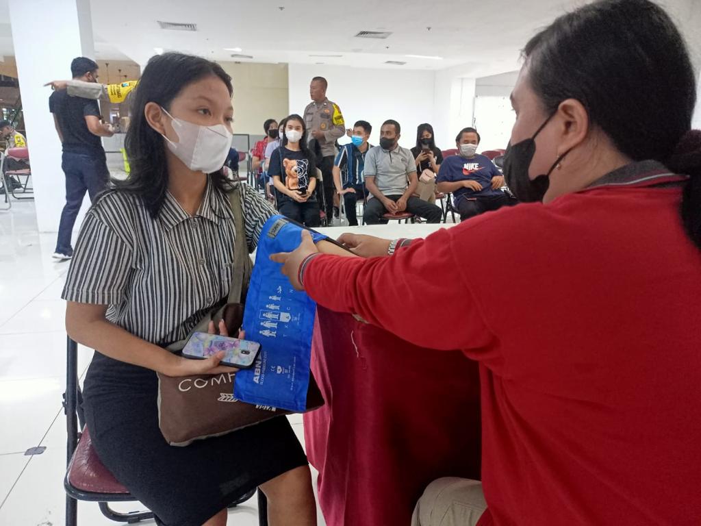 Vaksin Boster Polrestabes Surabaya 