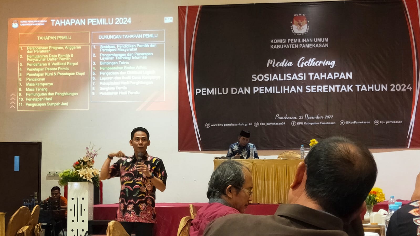 Sosialisasi Tahapan Pemilu Serentak di Pamekasan 