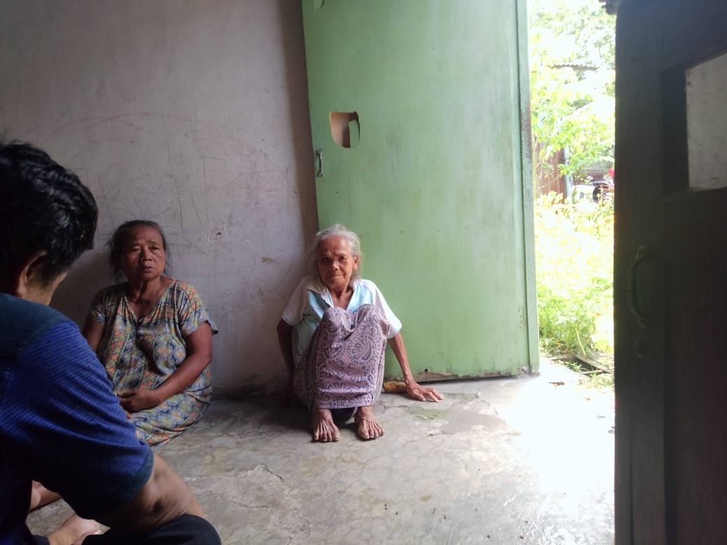Lansia di Tuban Mengaku Tak Tersentuh Bantuan