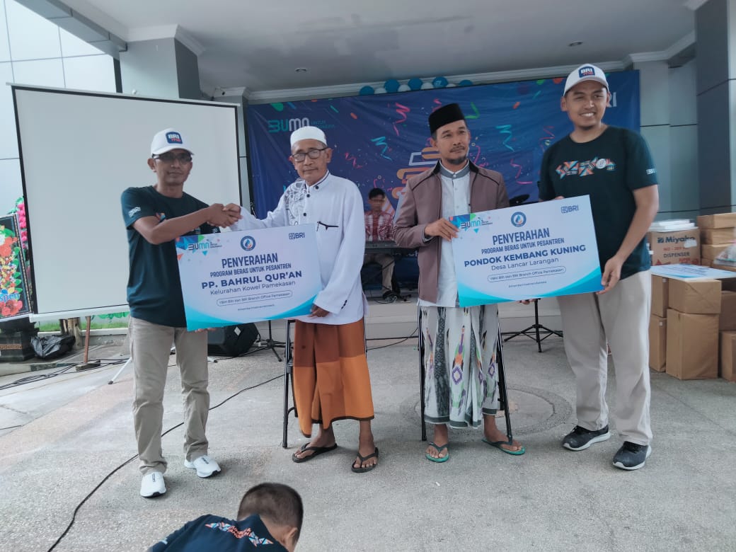 Penyerahan CSR di Pamekasan