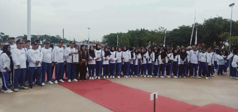 Senam Sampan Hebat dan Bermartabat