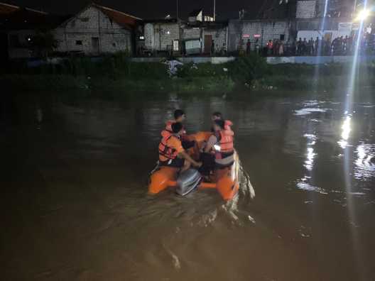 Pencarian manusia Silver di Sampang 