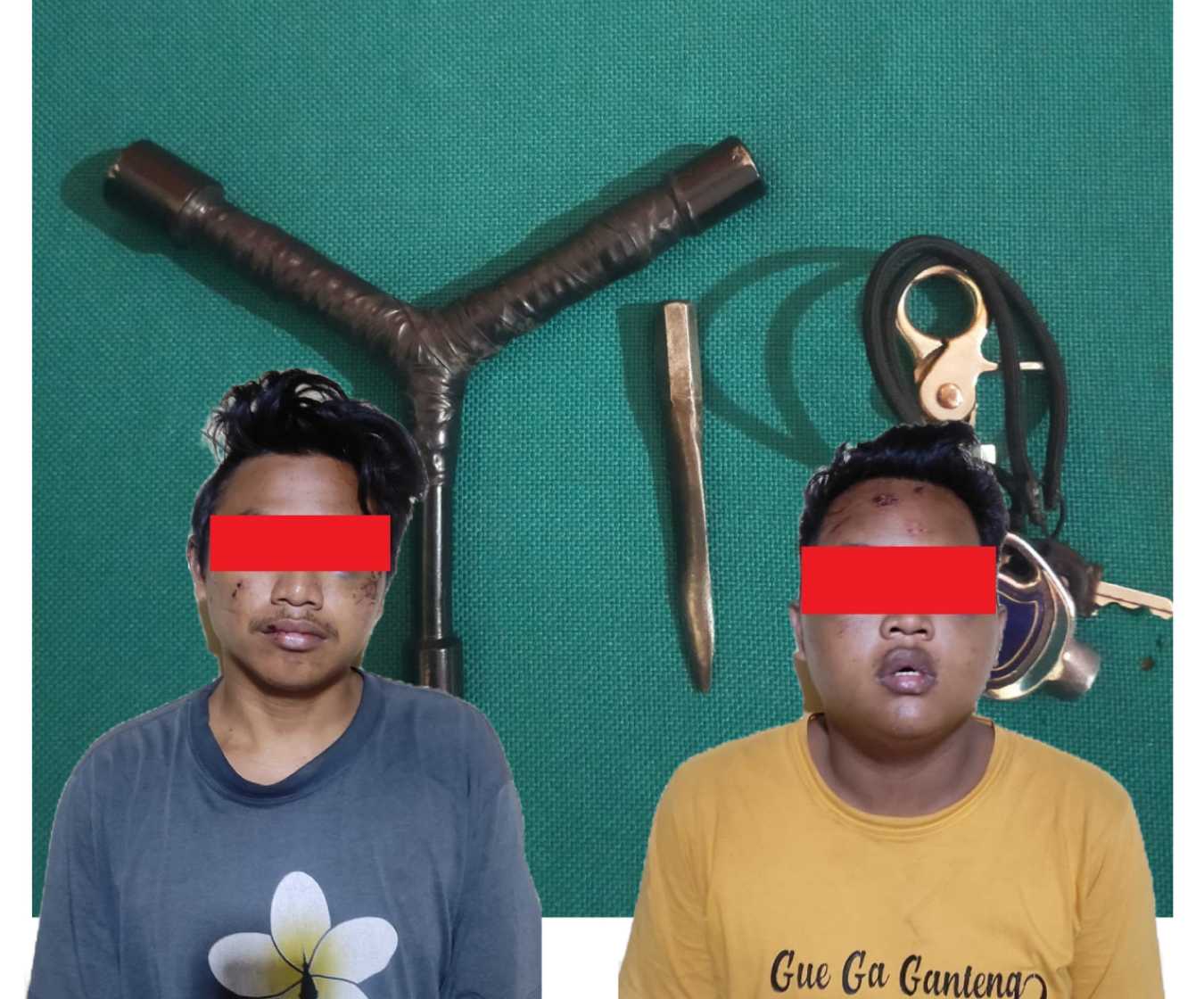 Dua pelaku Curanmor yang diamankan Polsek Tambaksari Surabaya.
