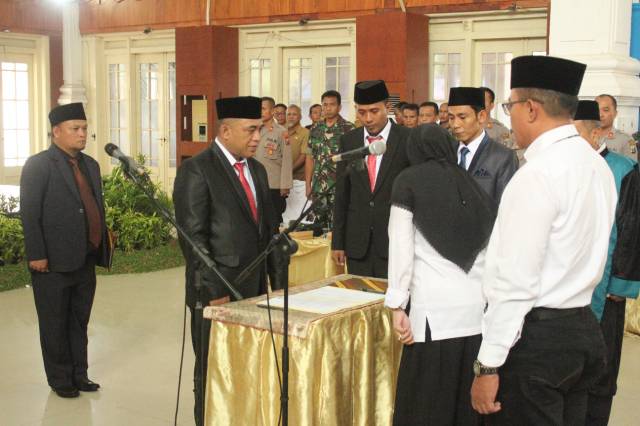 Bupati Lantik anggota Panitia Pemungutan Suara Kabupaten Pamekasan 