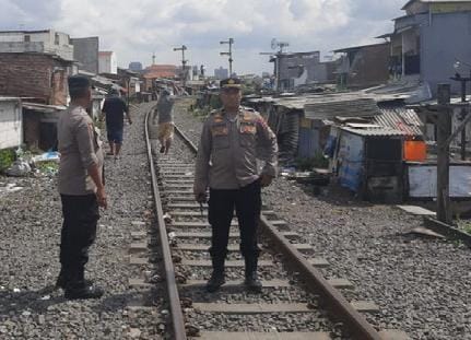 Patroli rutin Polsek Simokerto