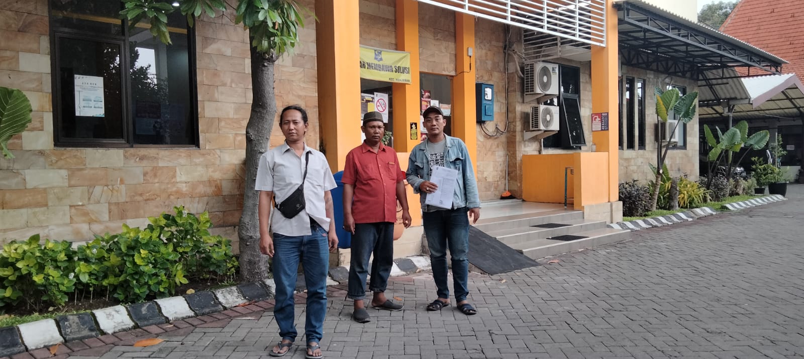 Paguyupan PKL Lesehan Suramadu