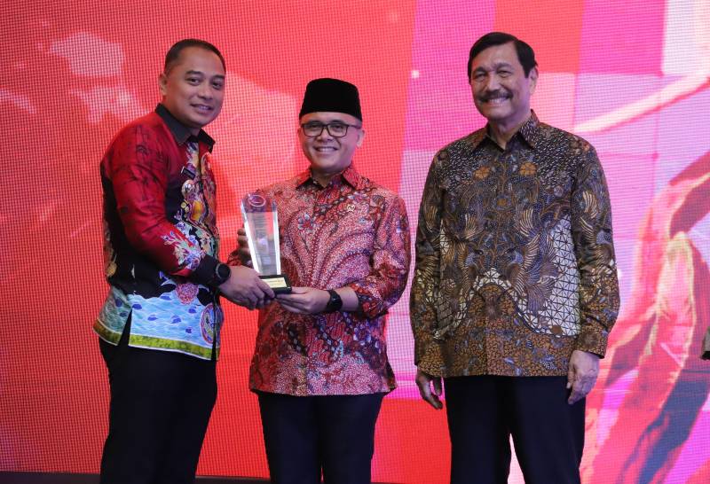 Pemerintah Kota (Pemkot) Surabaya meraih penghargaan bergengsi dalam ajang Digital Government Award