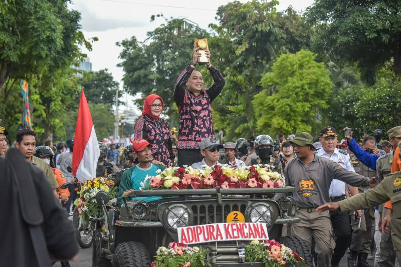 Kolaborasi Menjaga Lingkungan Antarkan Surabaya Raih 14 Penghargaan