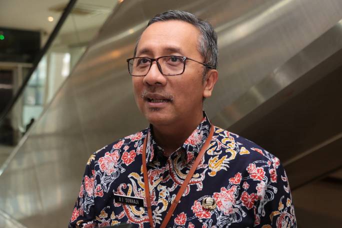  Kadispendukcapil Kota Surabaya 