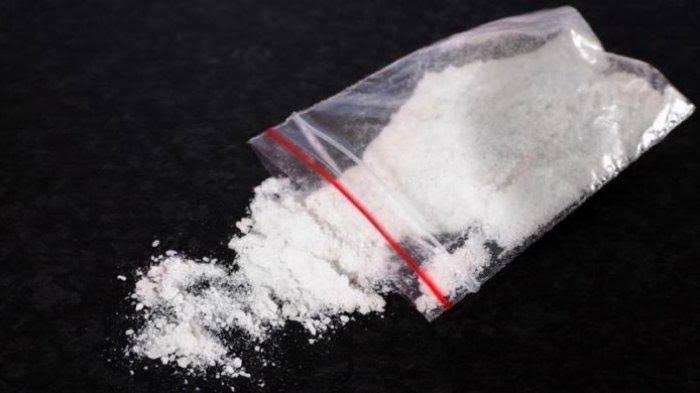 Barang bukti di amankan Polisi dari tangan tersangka jenis sabu