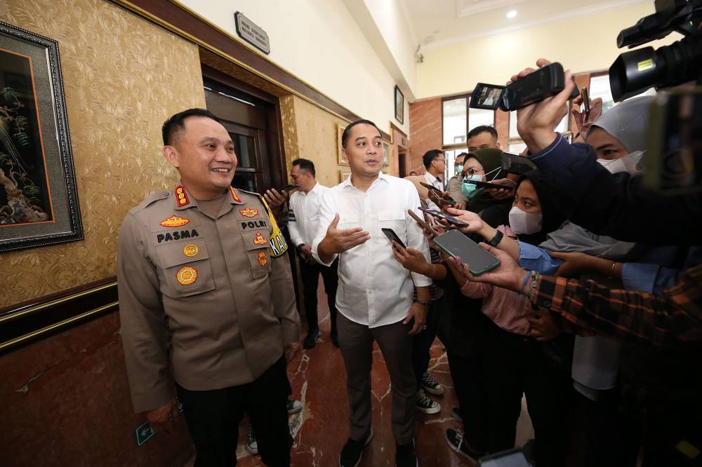 Wali Kota Eri Bersama Kapolrestabes Surabaya 